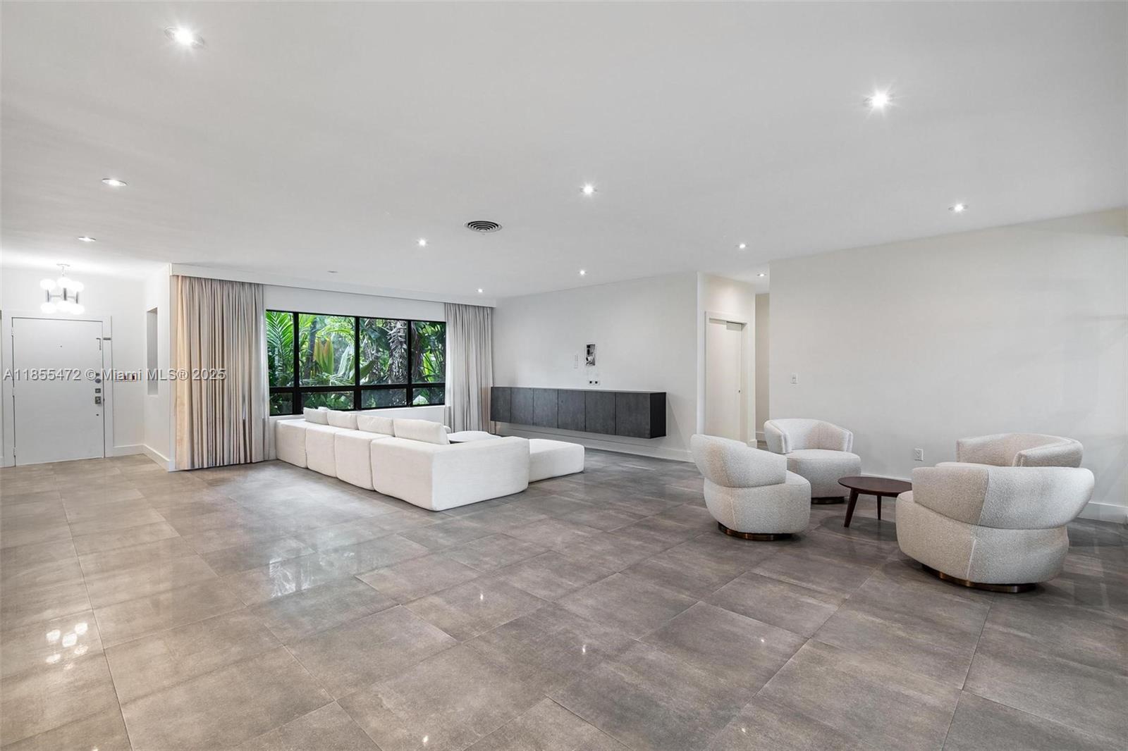 9250 Bay Dr Surfside, FL 33154