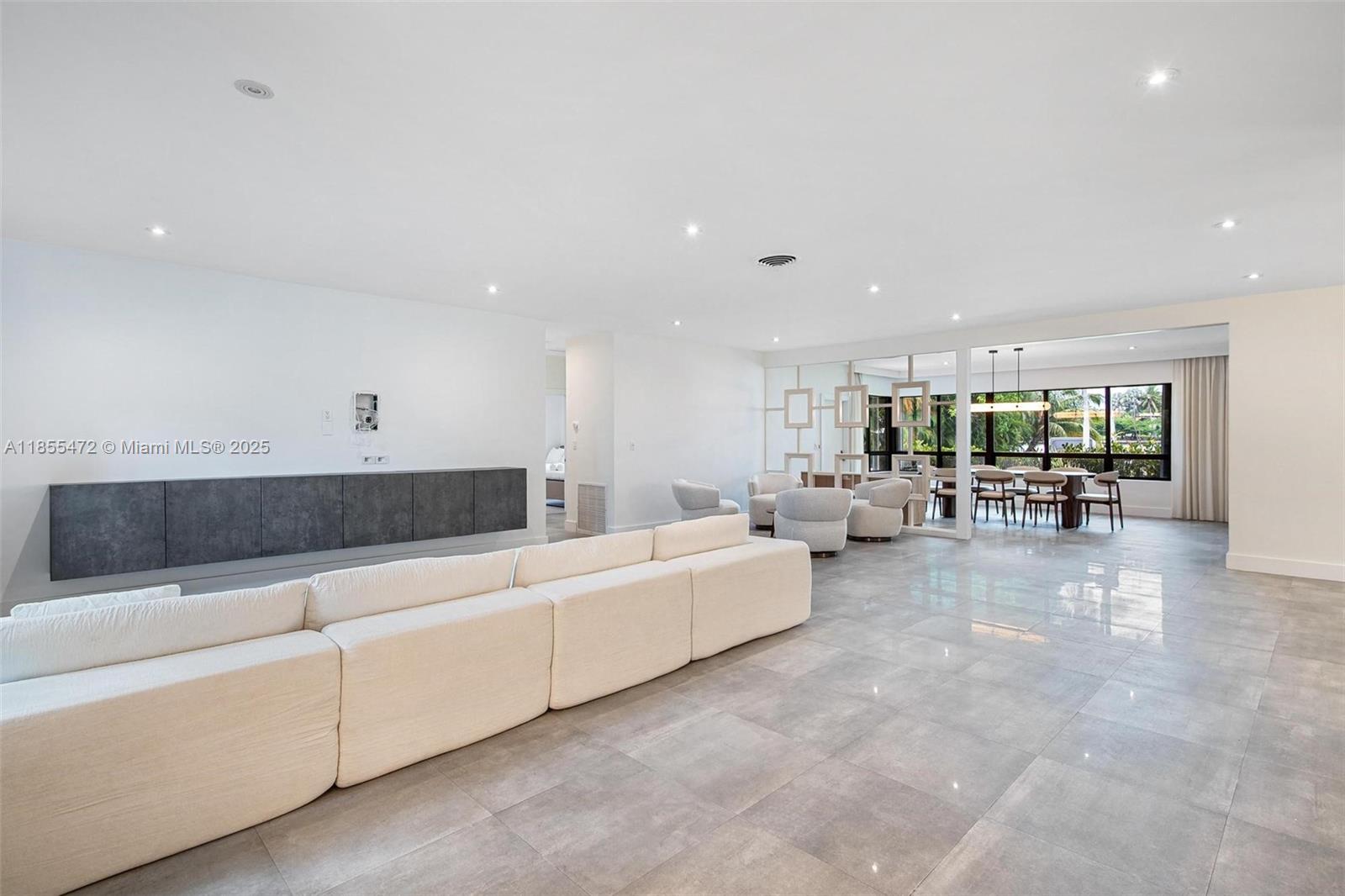 9250 Bay Dr Surfside, FL 33154