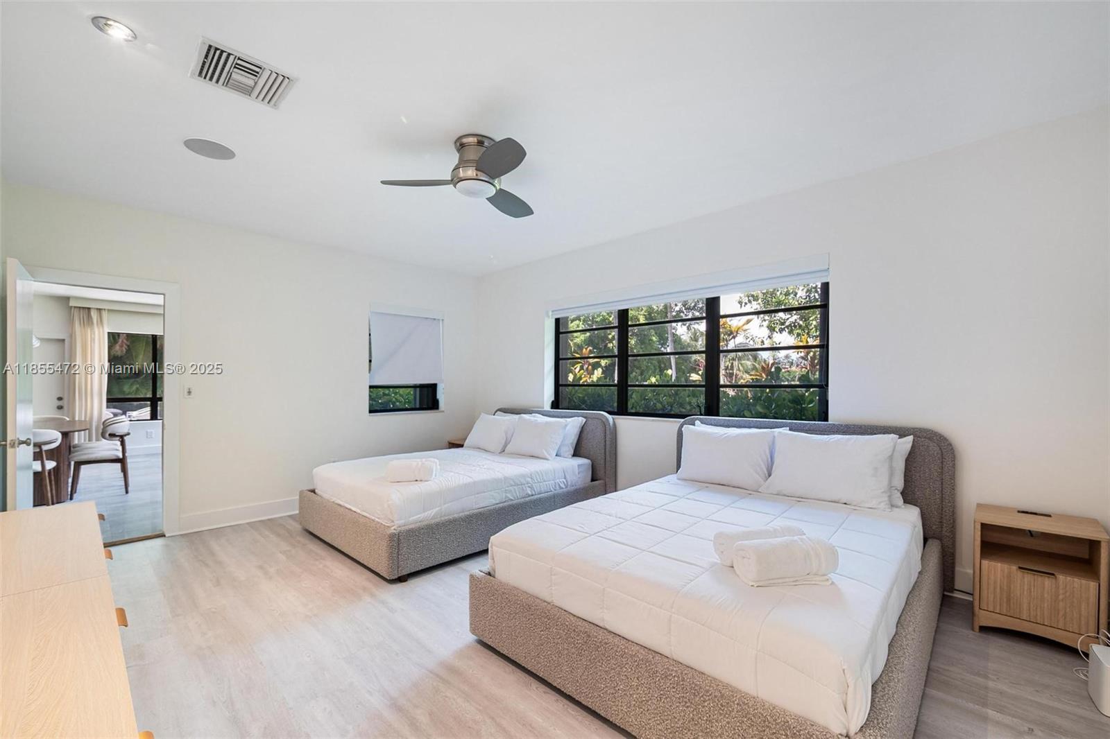 9250 Bay Dr Surfside, FL 33154