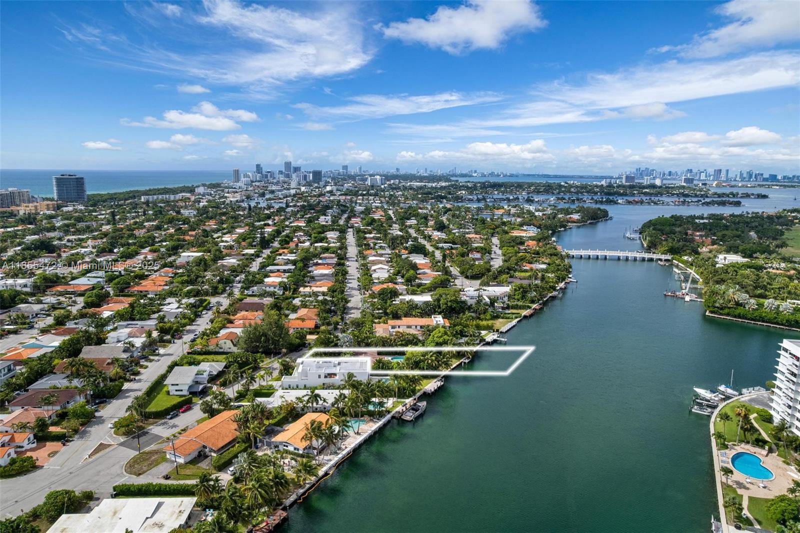 9250 Bay Dr Surfside, FL 33154