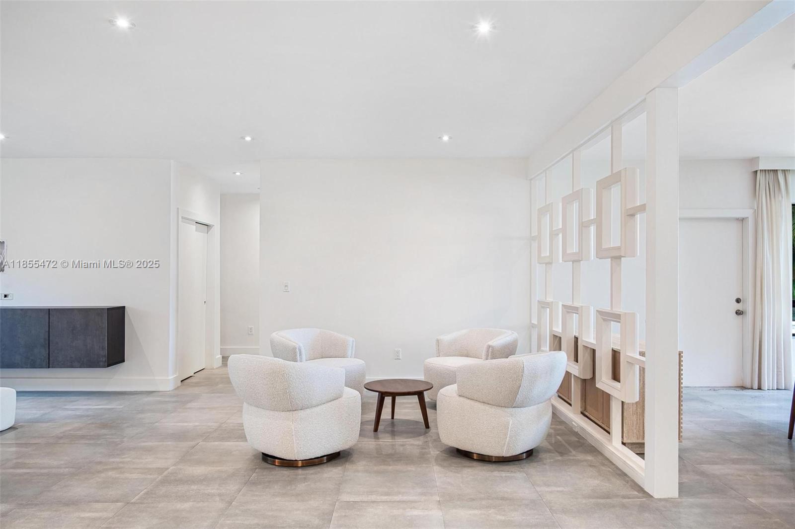 9250 Bay Dr Surfside, FL 33154