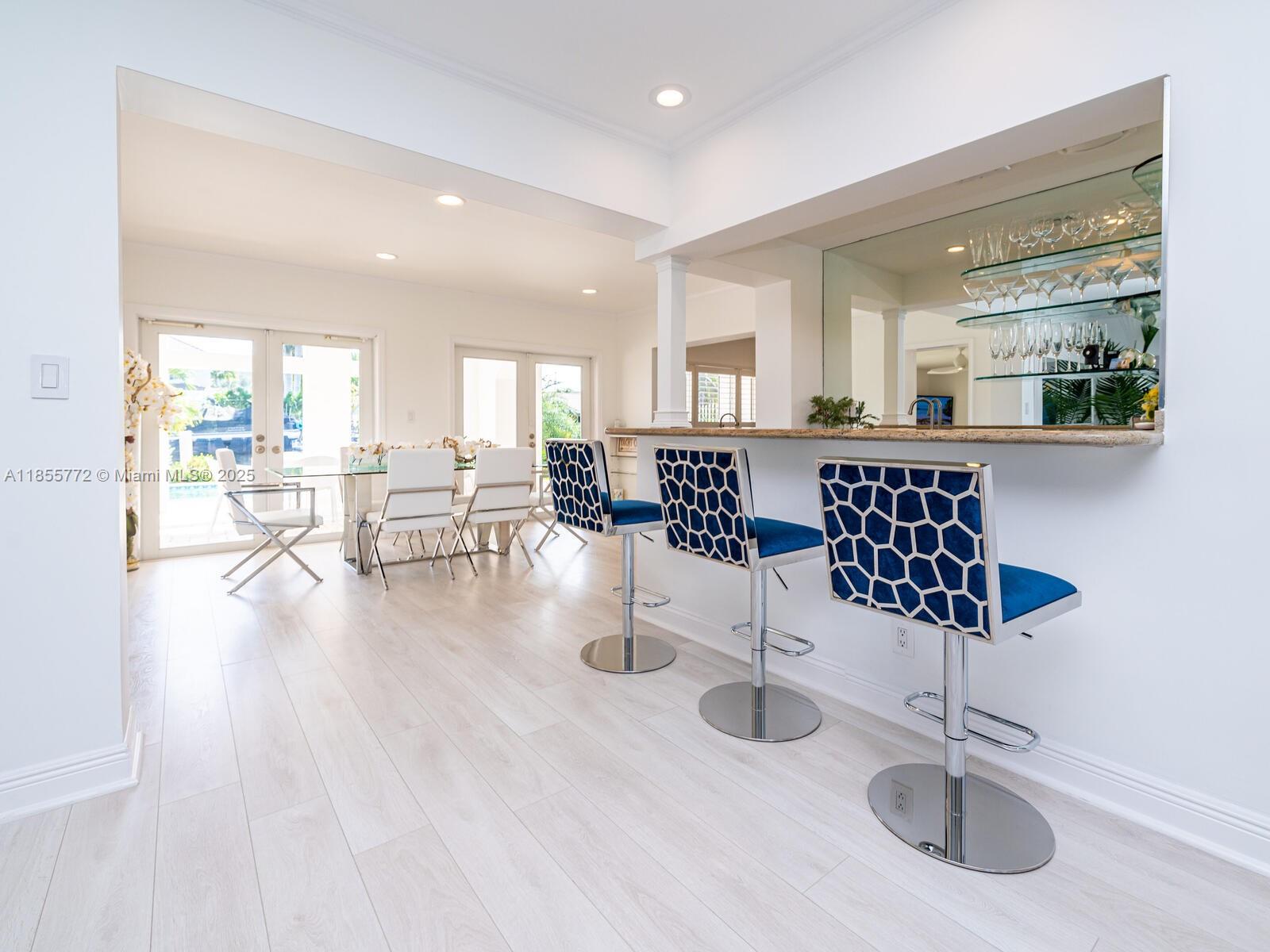 2118 NE 15th St Fort Lauderdale, FL 33304