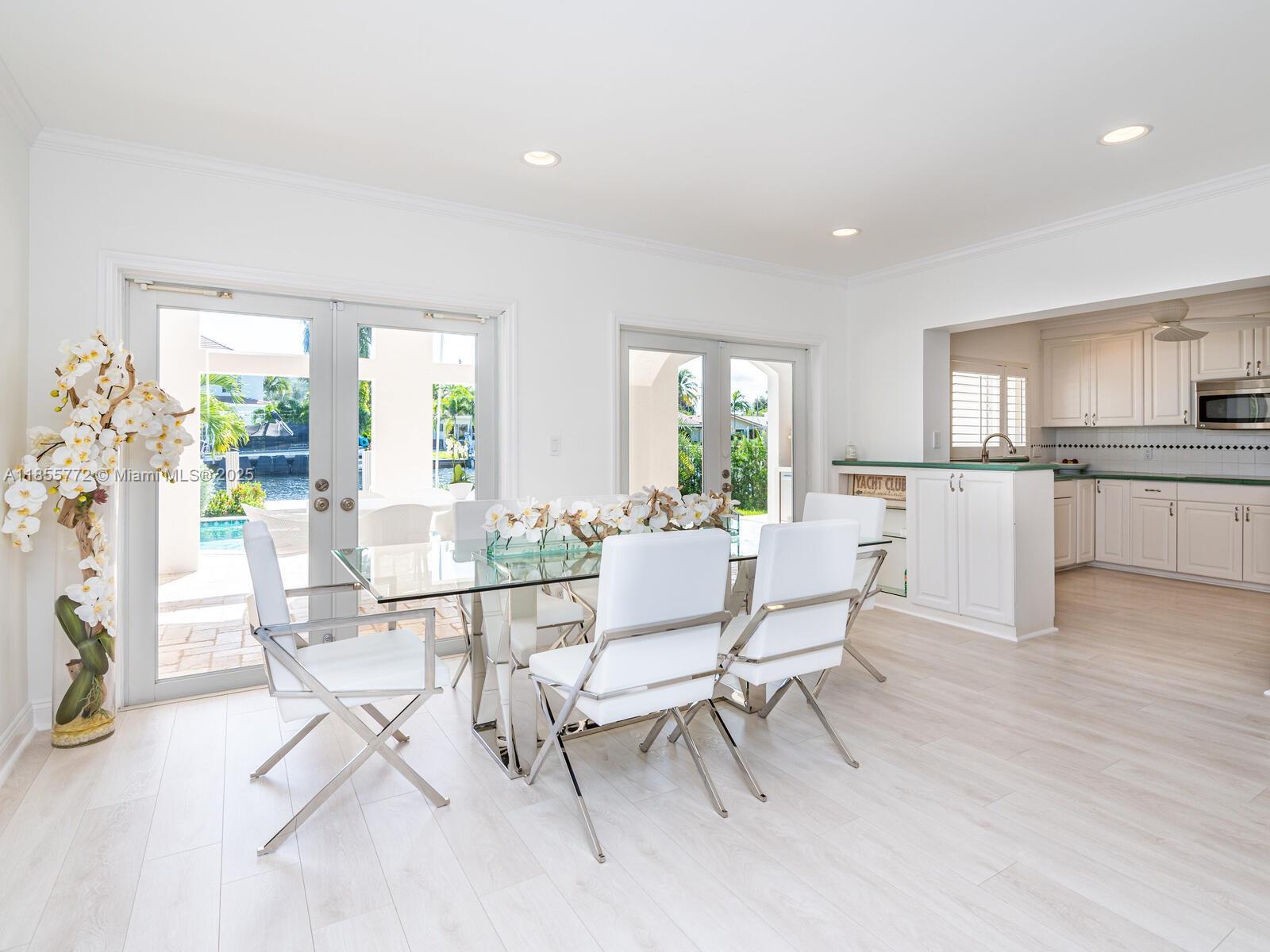 2118 NE 15th St Fort Lauderdale, FL 33304