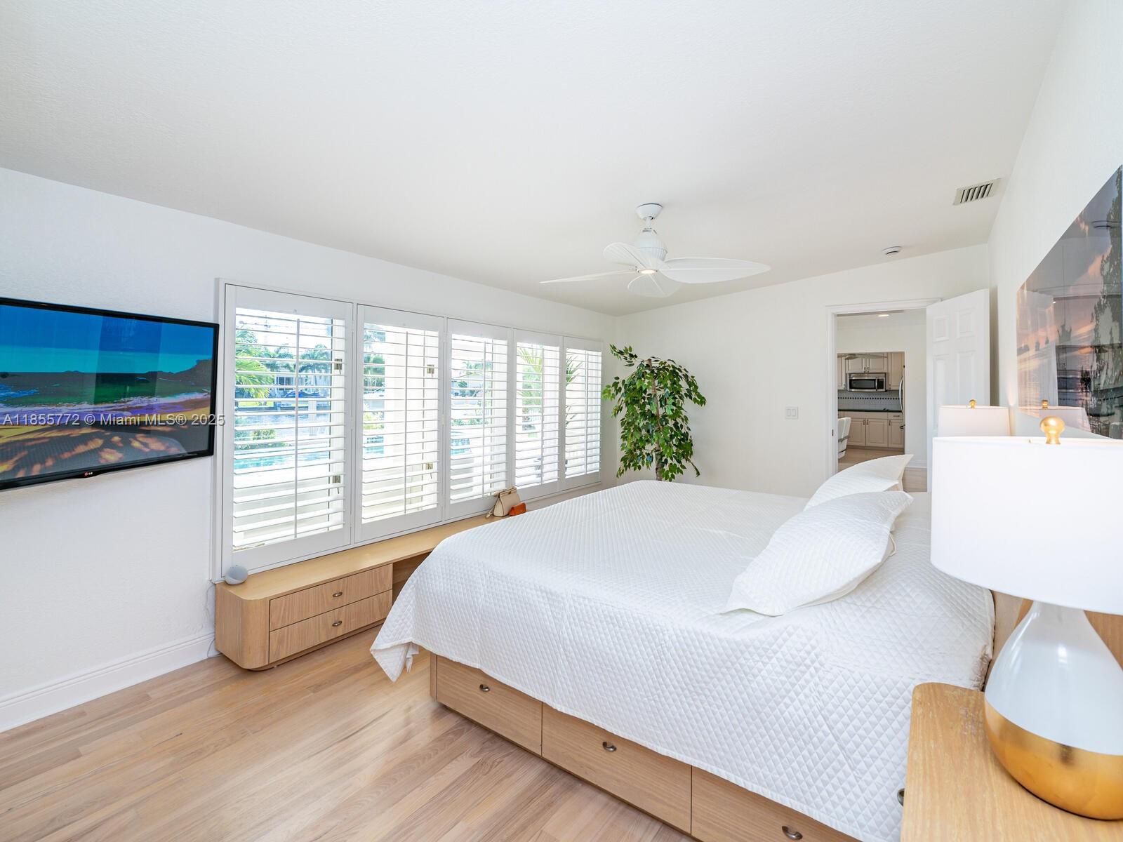 2118 NE 15th St Fort Lauderdale, FL 33304