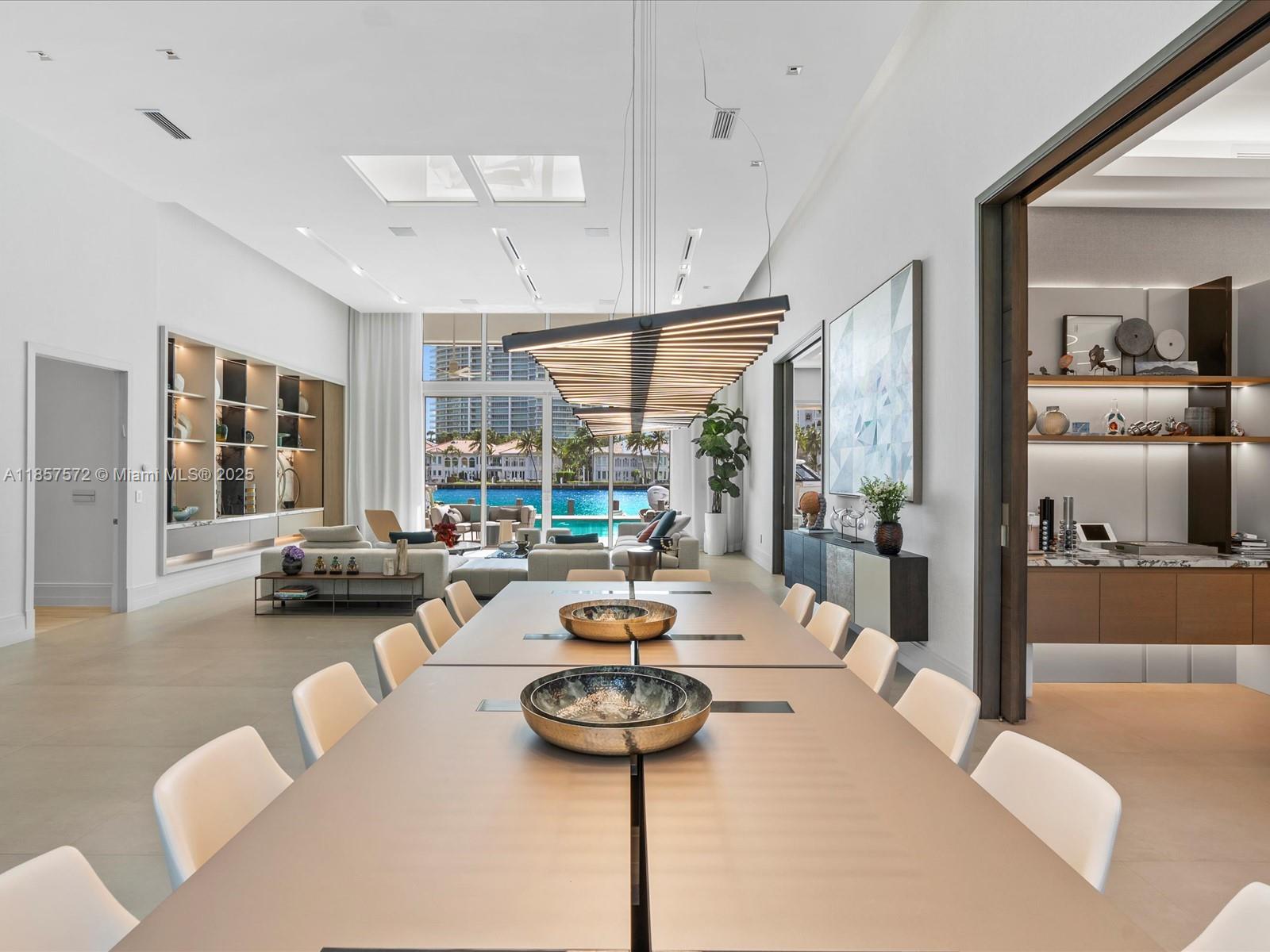 224 S Island Golden Beach, FL 33160