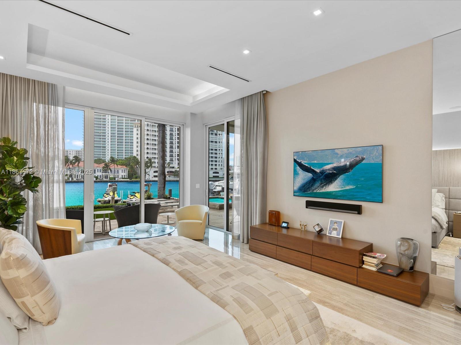 224 S Island Golden Beach, FL 33160