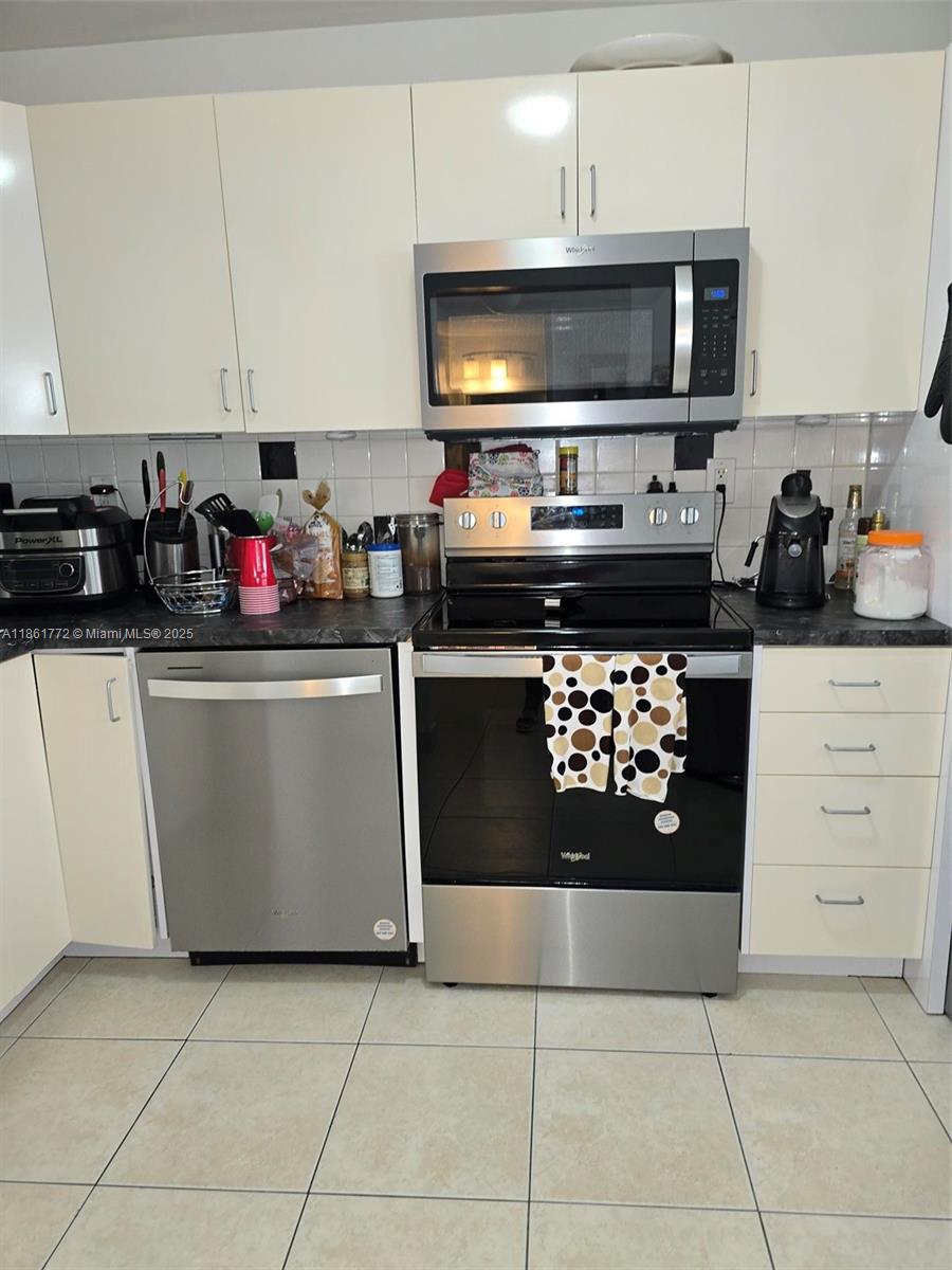 Undisclosed Address Miami, FL 33129