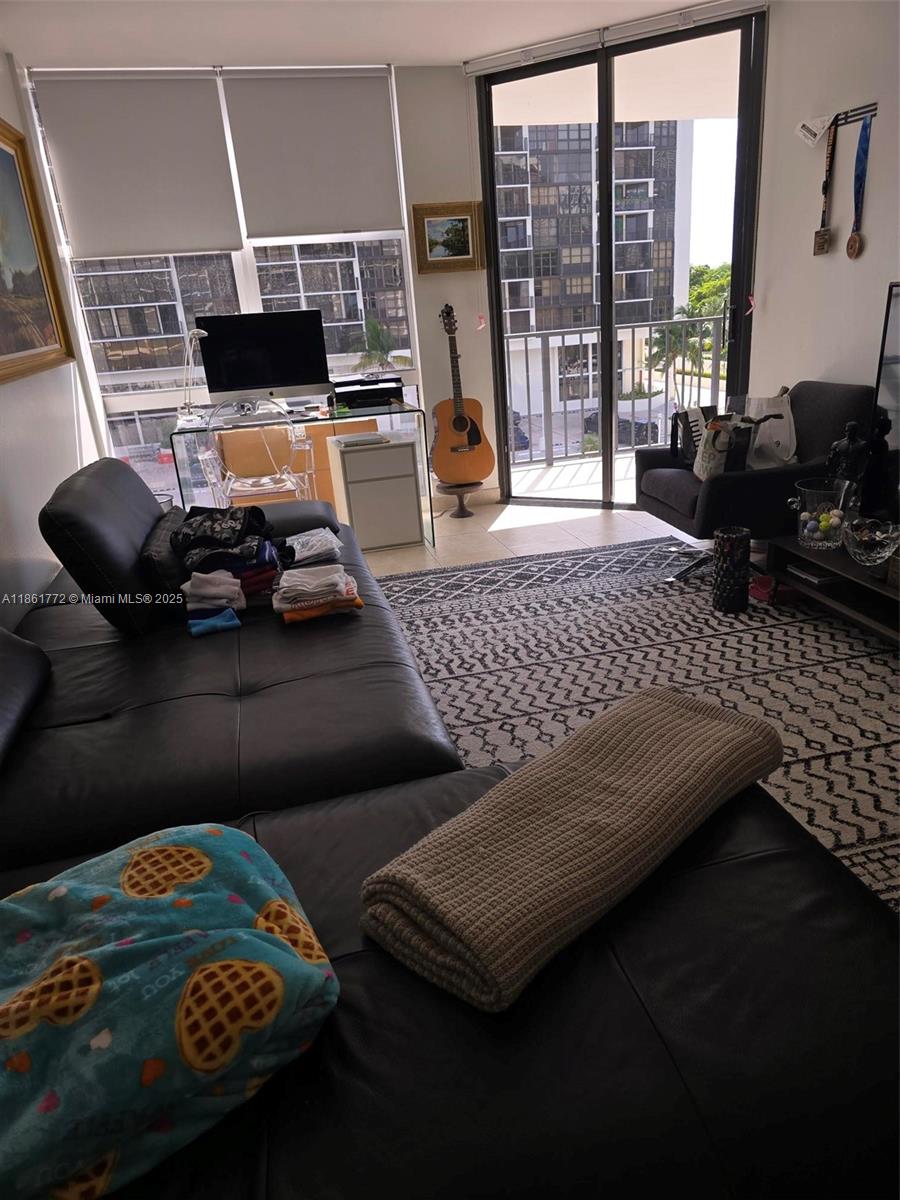 Undisclosed Address Miami, FL 33129