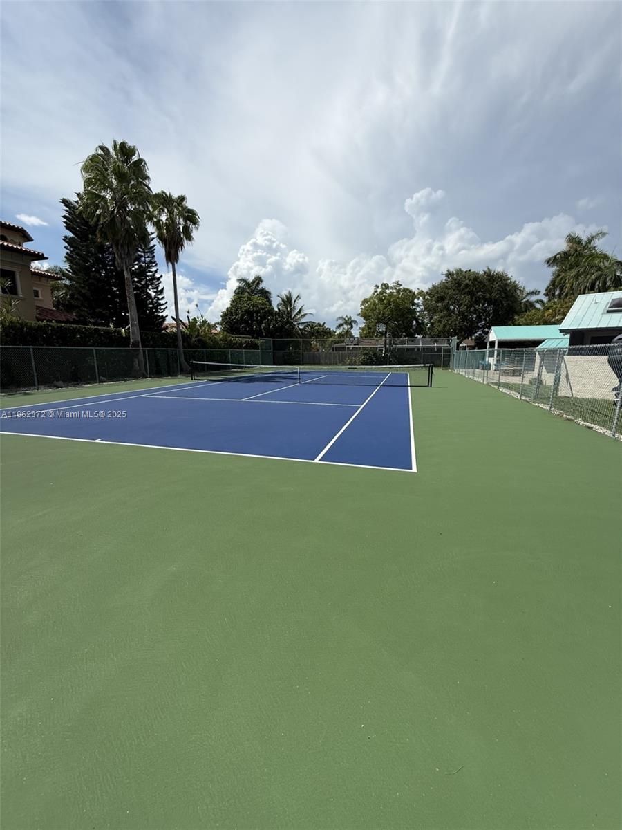 17640 Old Cutler Rd Palmetto Bay, FL 33157