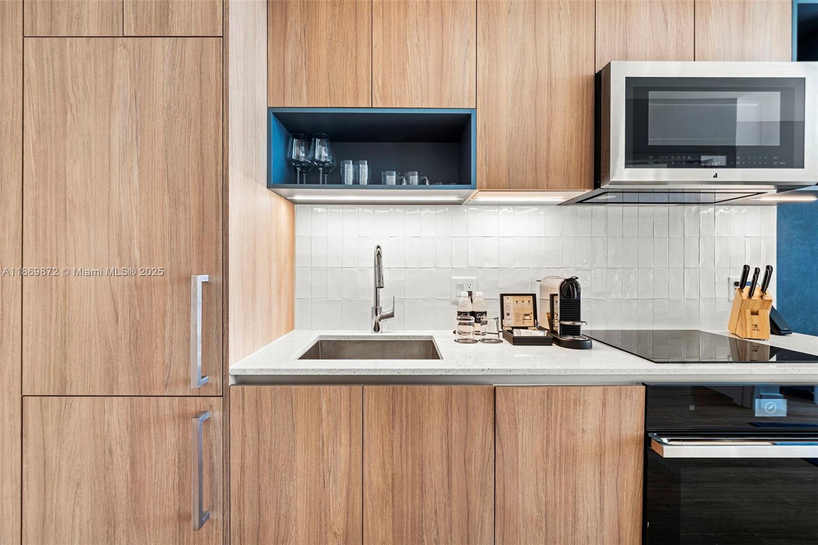 image Gale Residences12