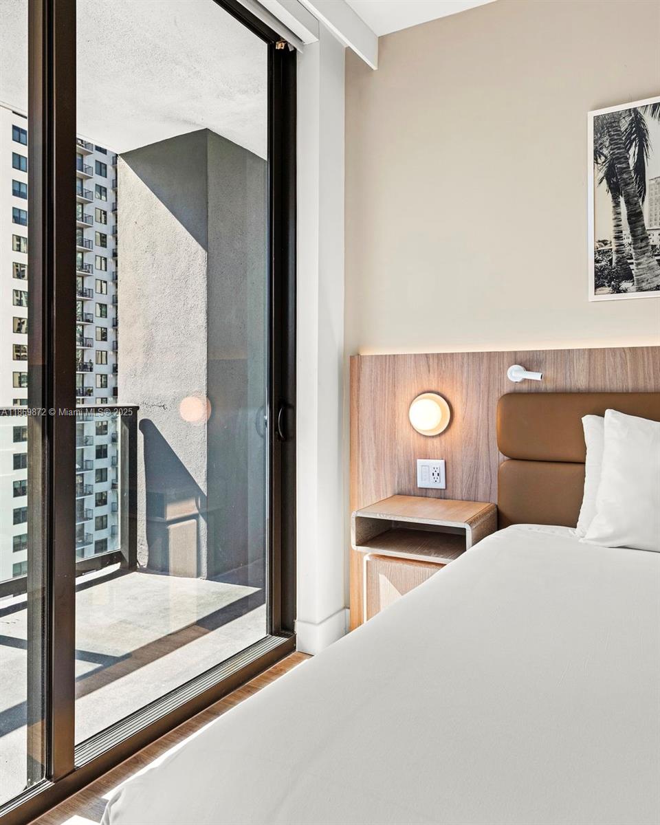 image Gale Residences20