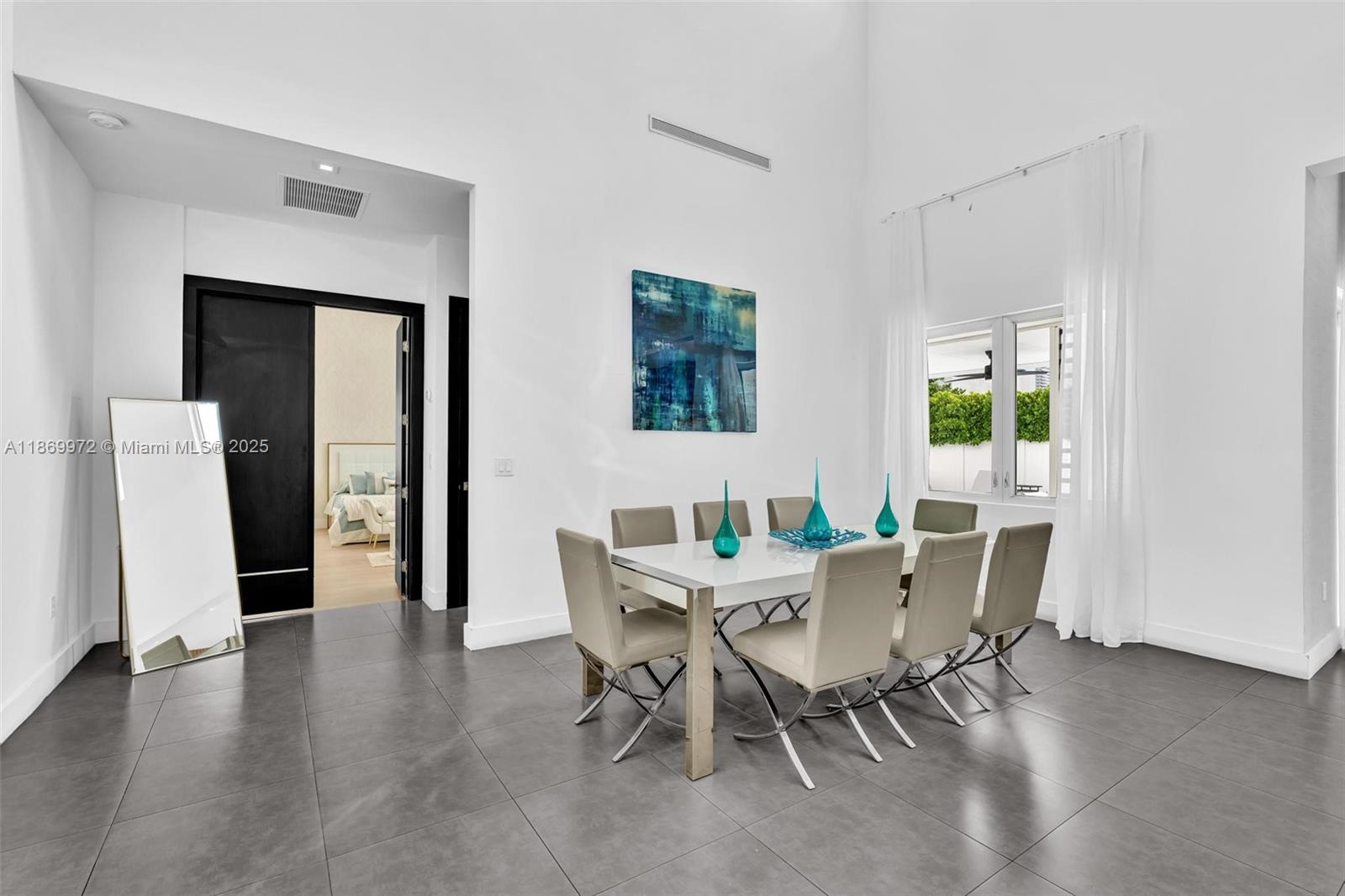 3447 NW 84th Ave Doral, FL 33122