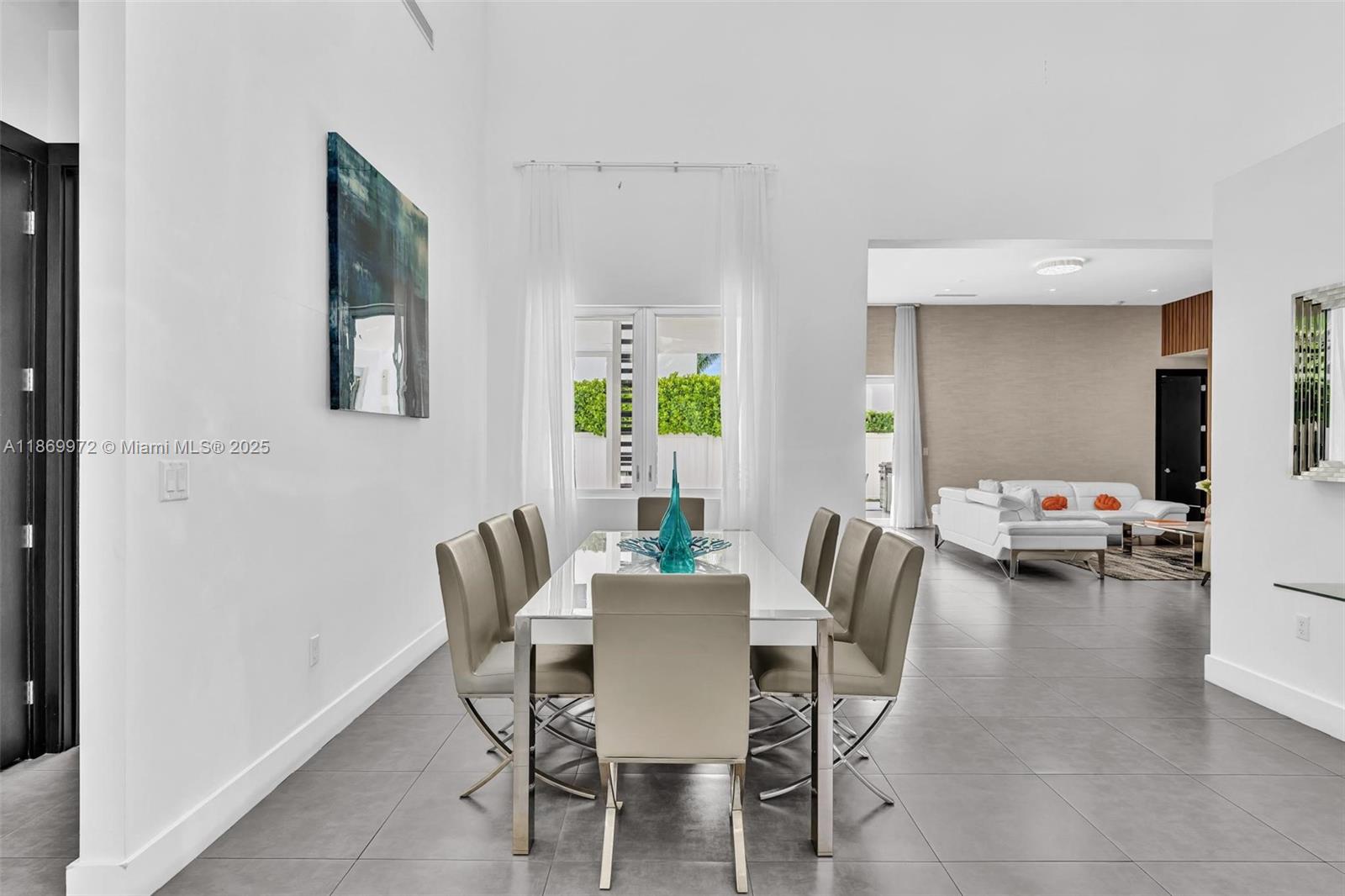 3447 NW 84th Ave Doral, FL 33122