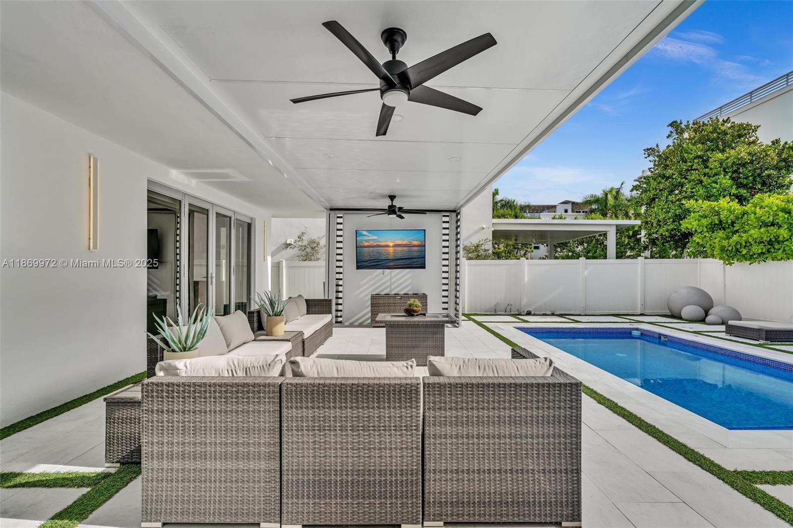 3447 NW 84th Ave Doral, FL 33122