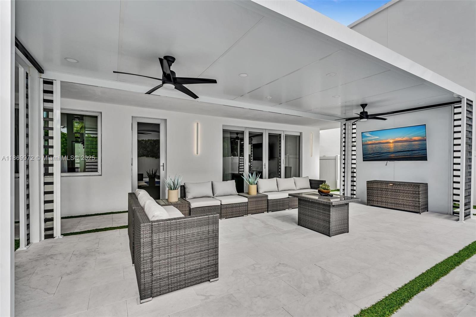 3447 NW 84th Ave Doral, FL 33122