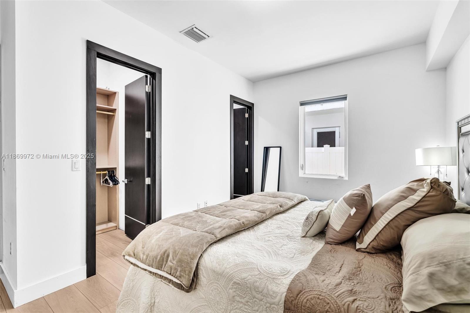 3447 NW 84th Ave Doral, FL 33122