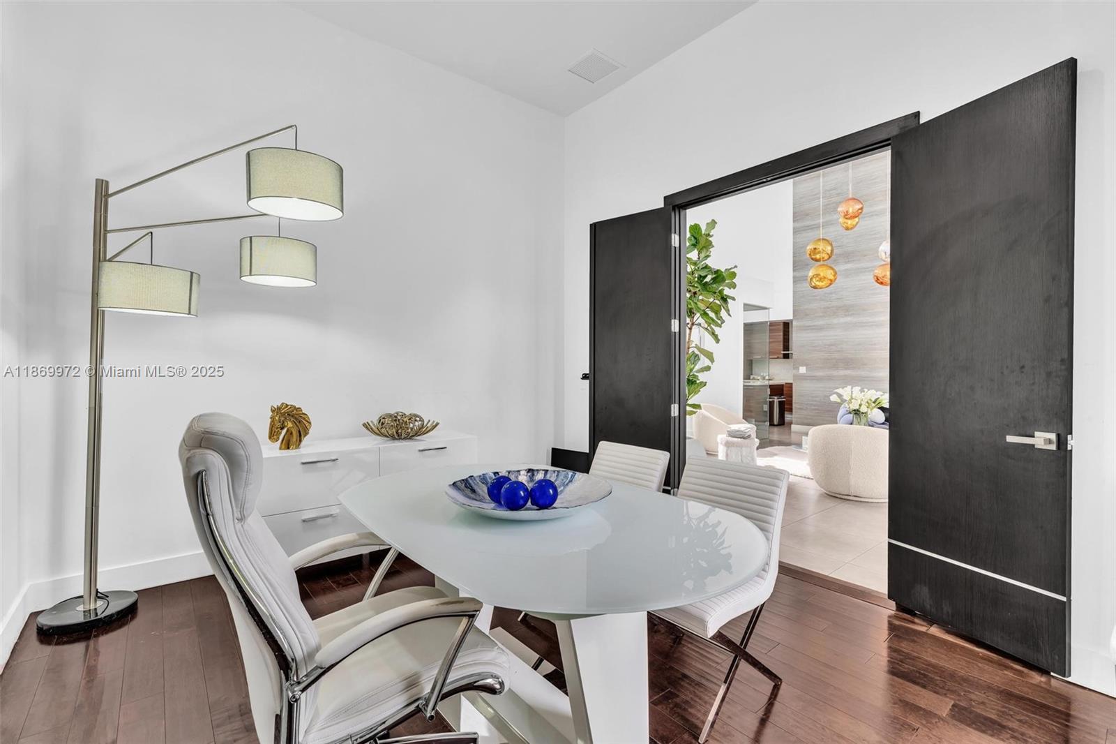 3447 NW 84th Ave Doral, FL 33122