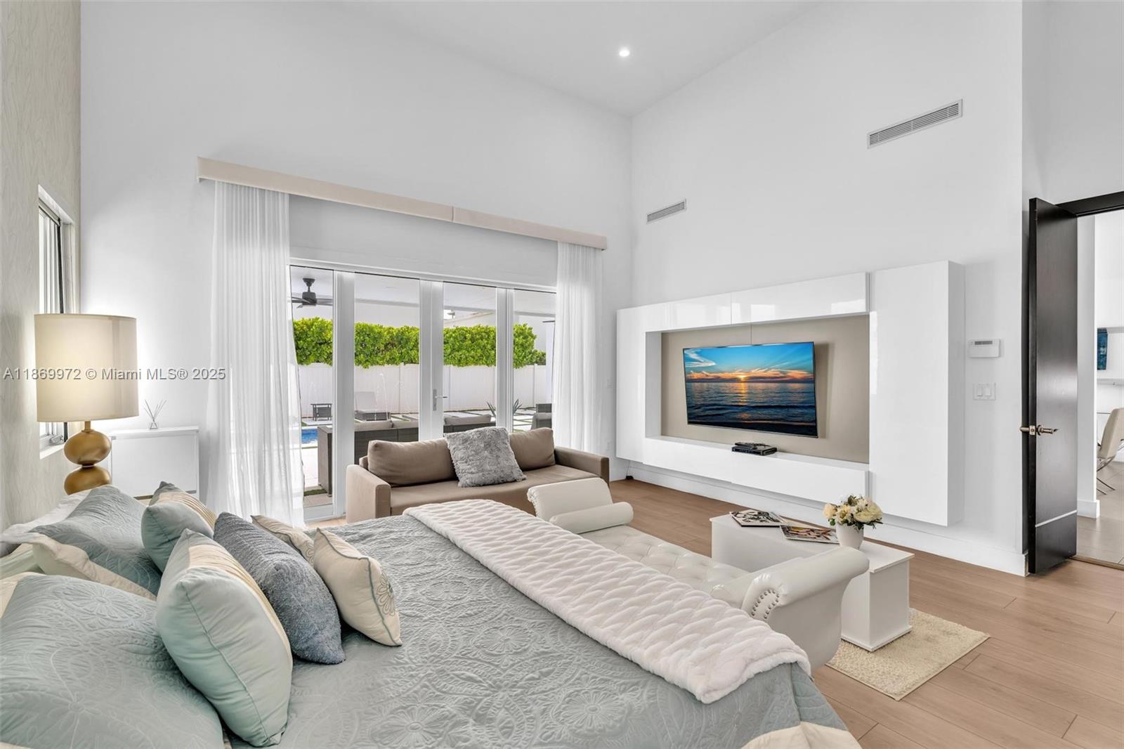 3447 NW 84th Ave Doral, FL 33122