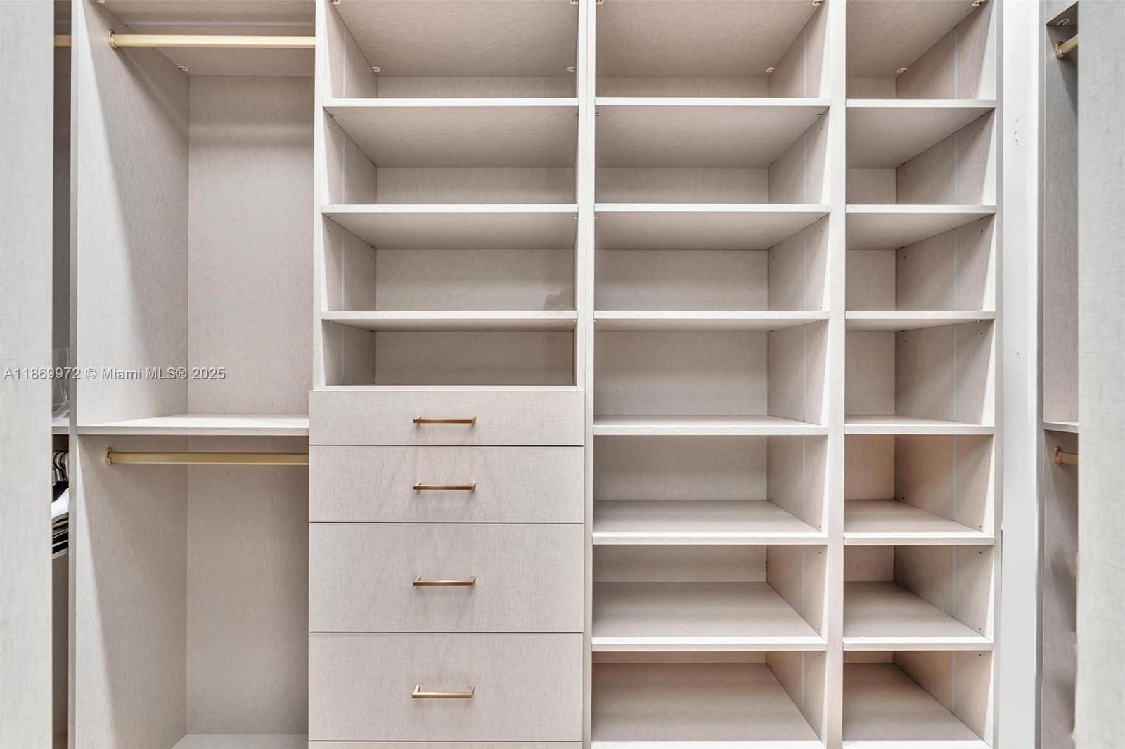 3447 NW 84th Ave Doral, FL 33122