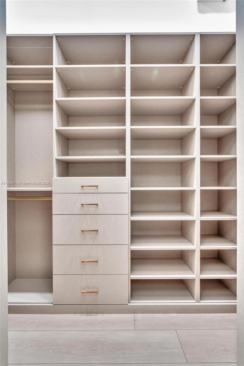 3447 NW 84th Ave Doral, FL 33122