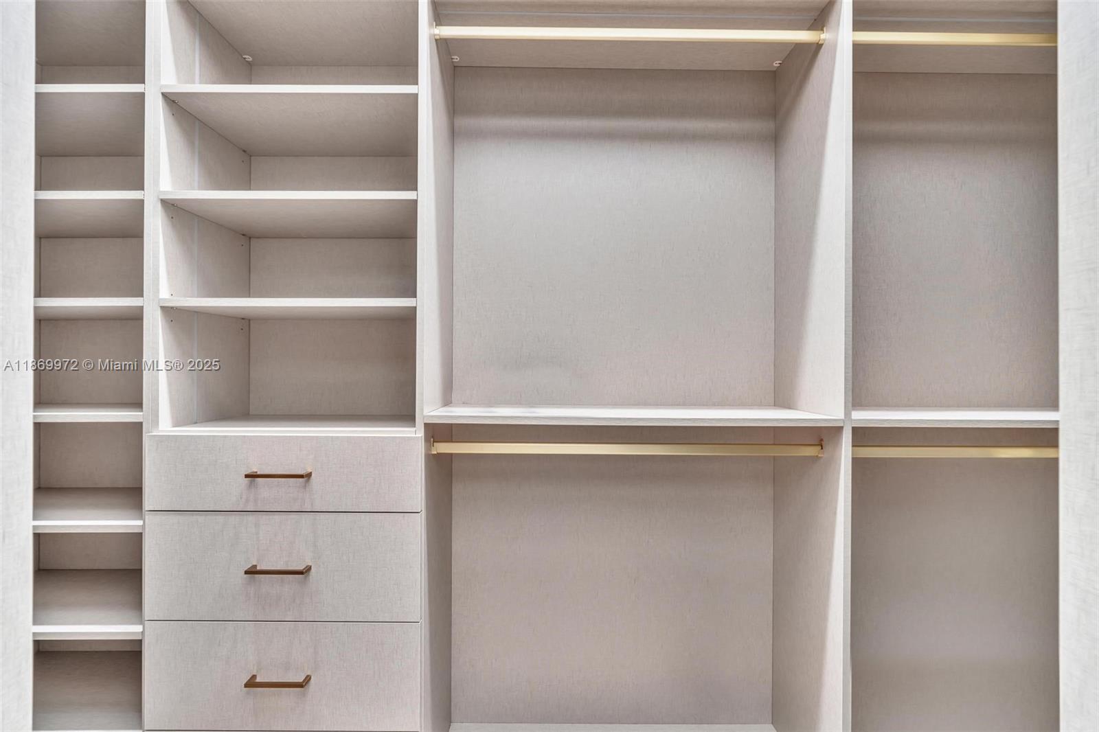 3447 NW 84th Ave Doral, FL 33122