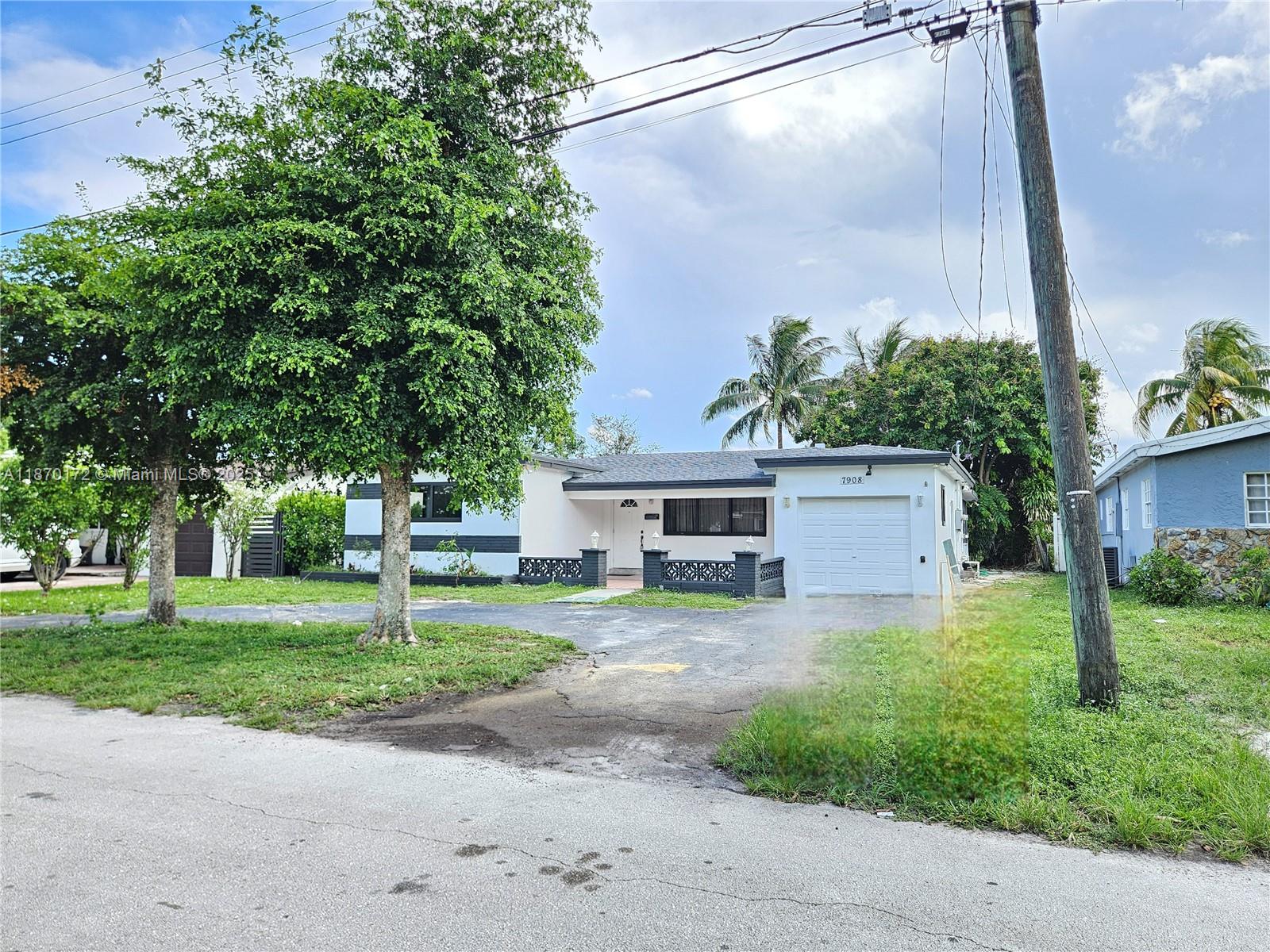 7908 Granada Blvd