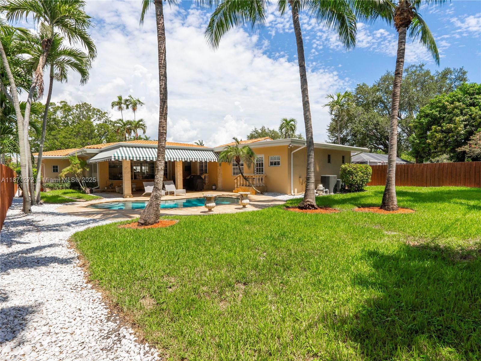 3001 S Miami Ave Miami, FL 33129