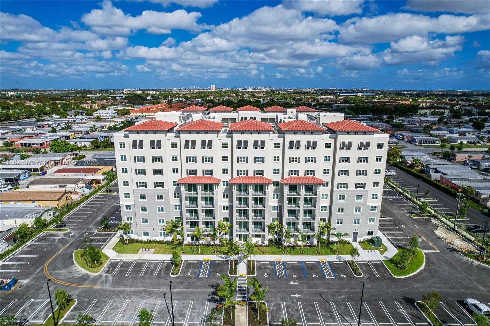 400 NW 112th Ave #818
