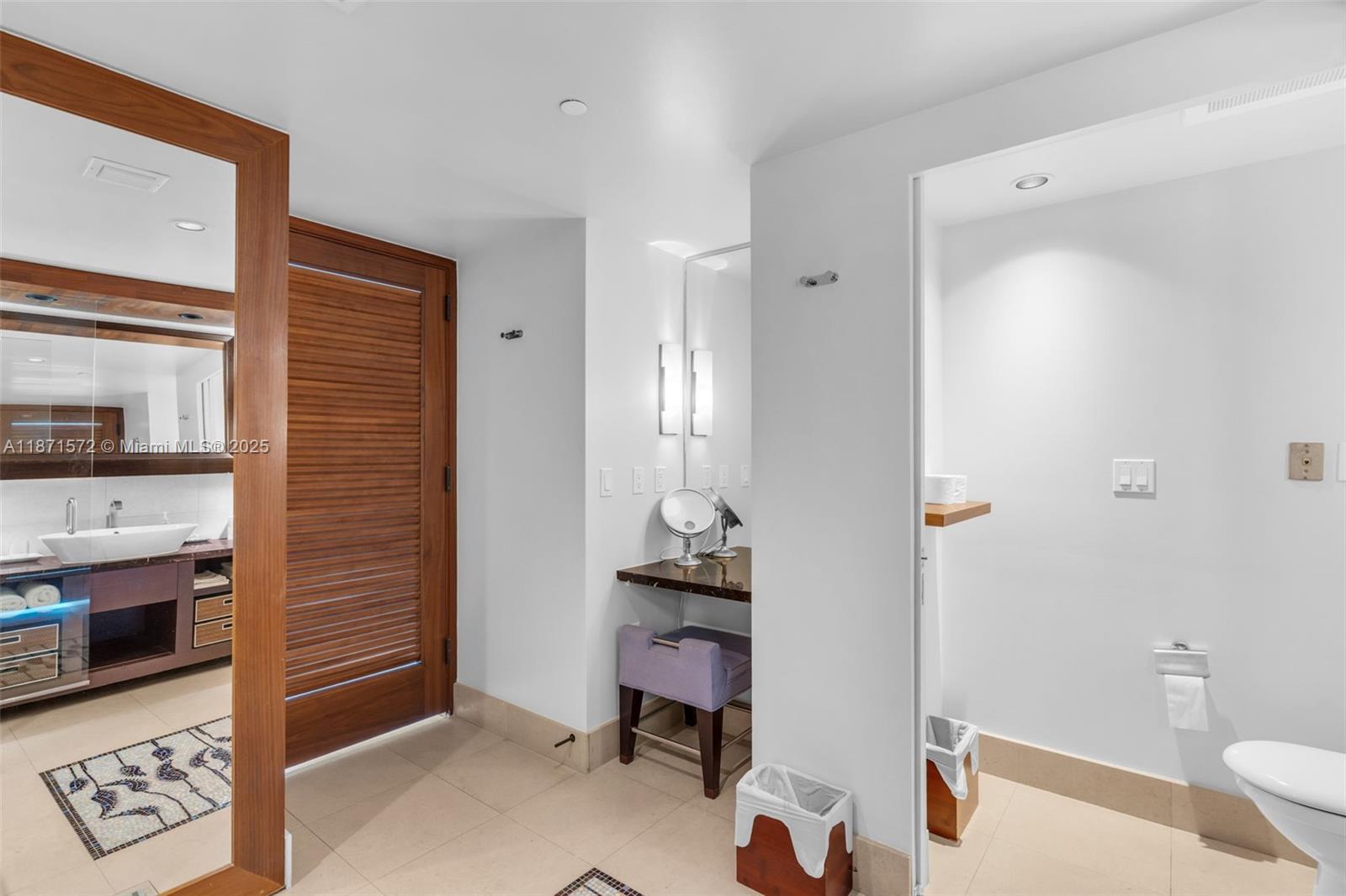 image Carillon Condo13