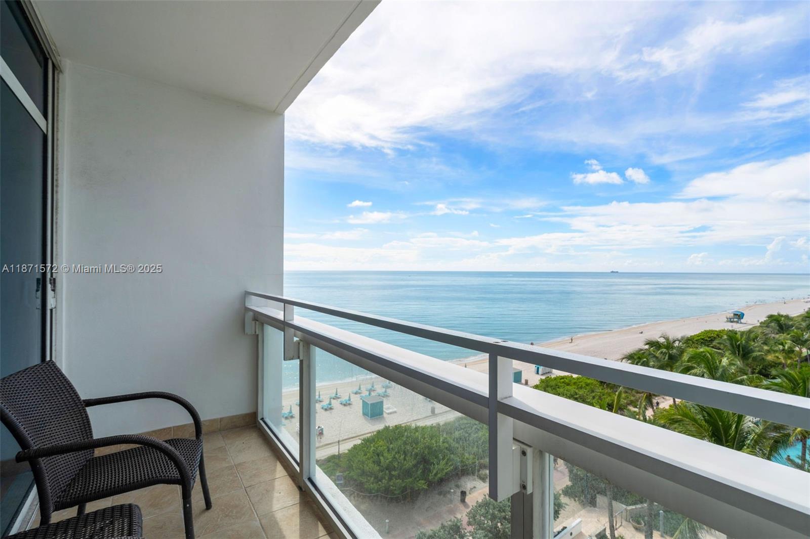 image Carillon Condo14