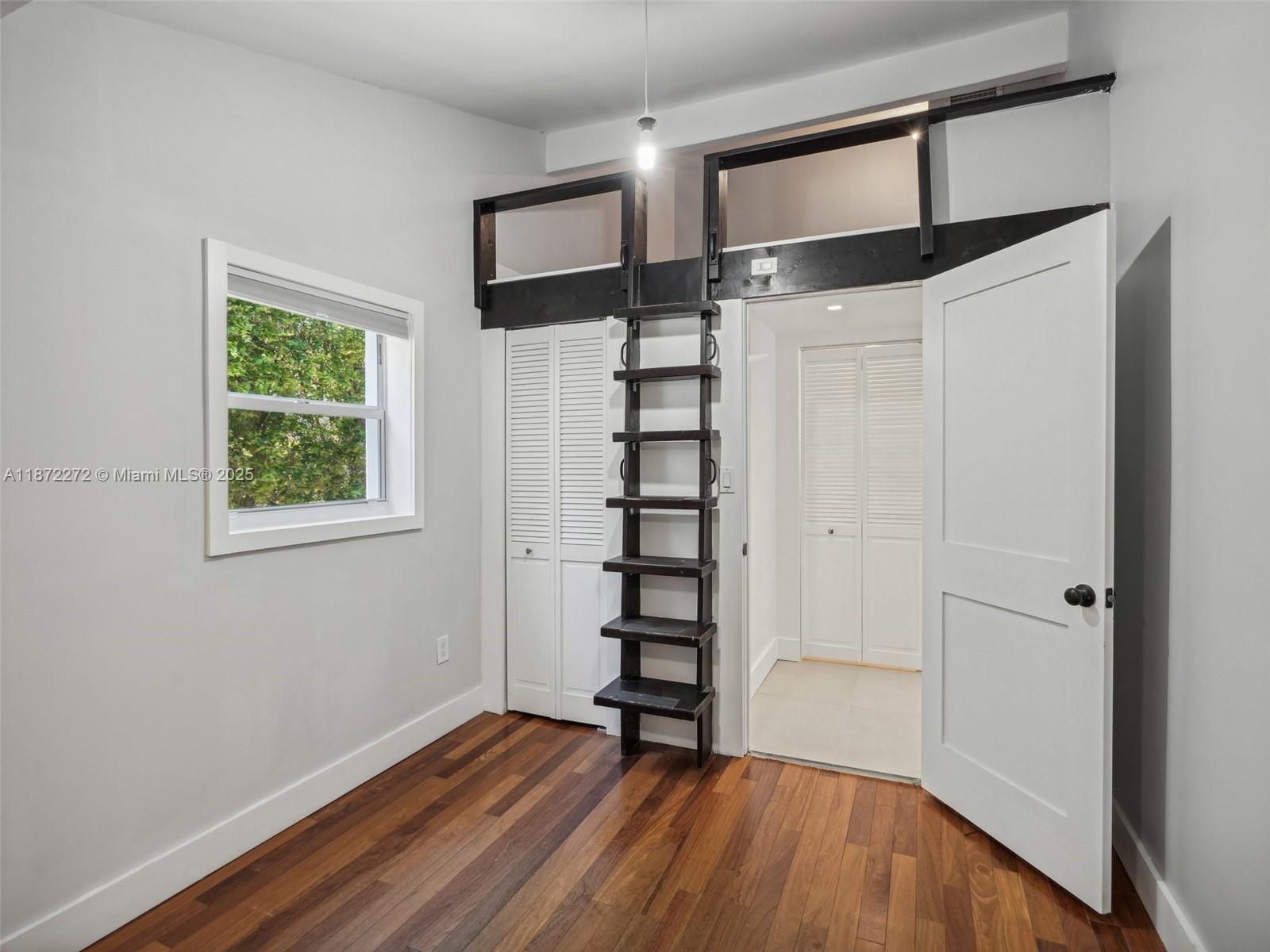 8875 Abbott Ave Surfside, FL 33154