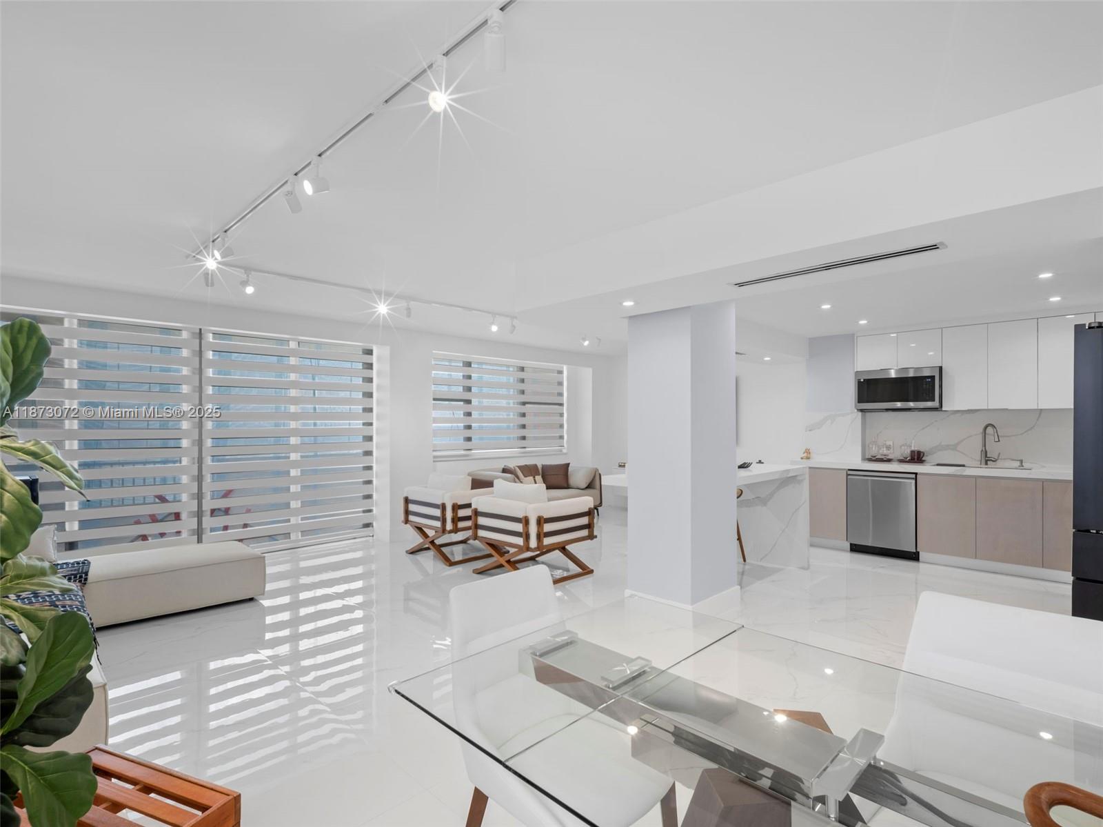 3180 S Ocean Dr #1101,Hallandale Beach, FL 33009