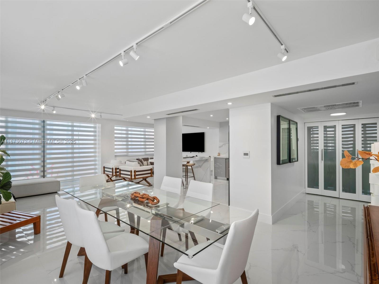 3180 S Ocean Dr #1101,Hallandale Beach, FL 33009