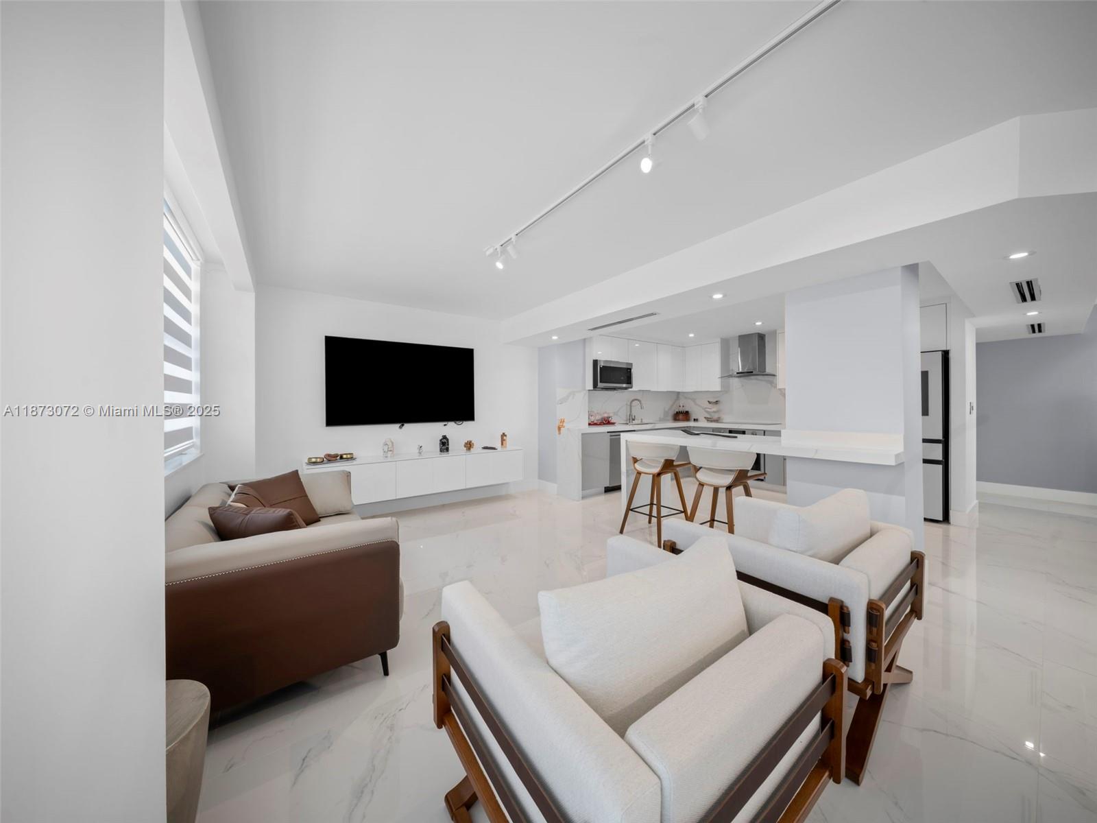 3180 S Ocean Dr #1101,Hallandale Beach, FL 33009