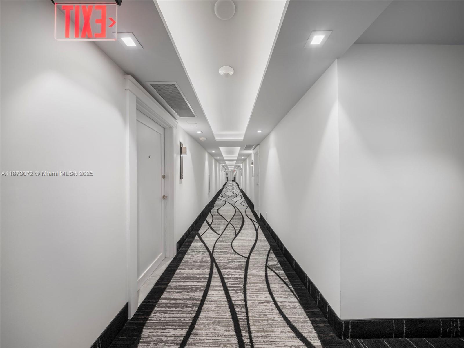 3180 S Ocean Dr #1101,Hallandale Beach, FL 33009