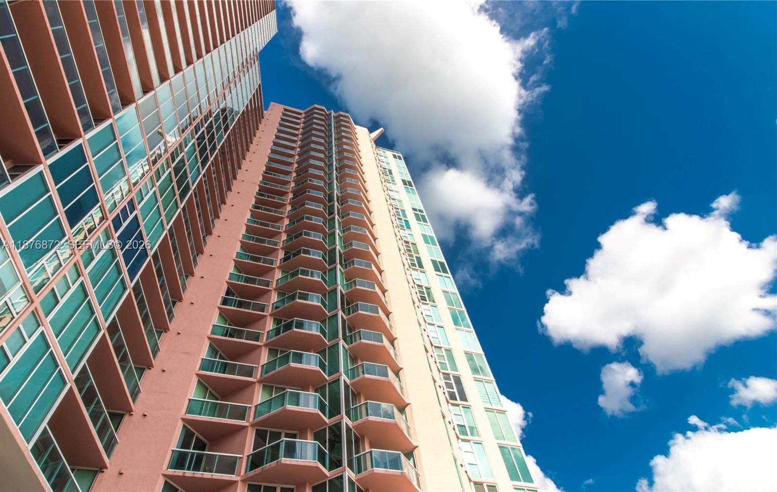 3370 NE 190th St #PH 2909 Aventura, FL 33180