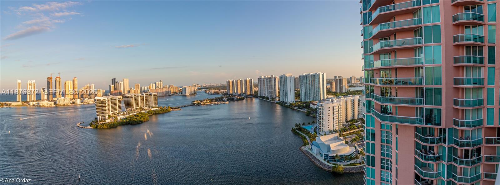 3370 NE 190th St #PH 2909 Aventura, FL 33180