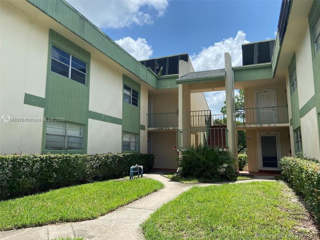 4133 NW 88th Ave #204