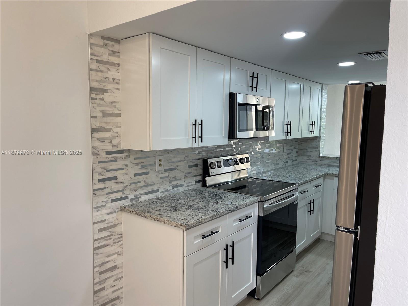 2961 SW 87th Ave #314