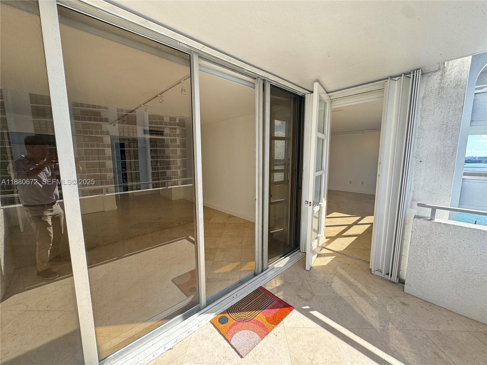 11 Island Ave #2009 Miami Beach, FL 33139