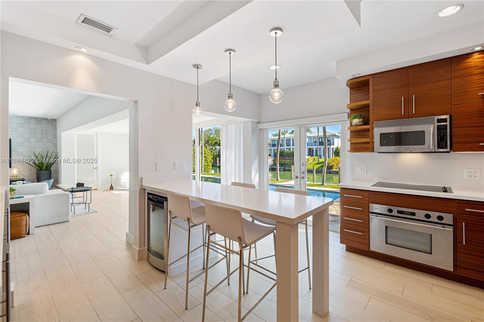 720 Lake Rd Miami, FL 33137