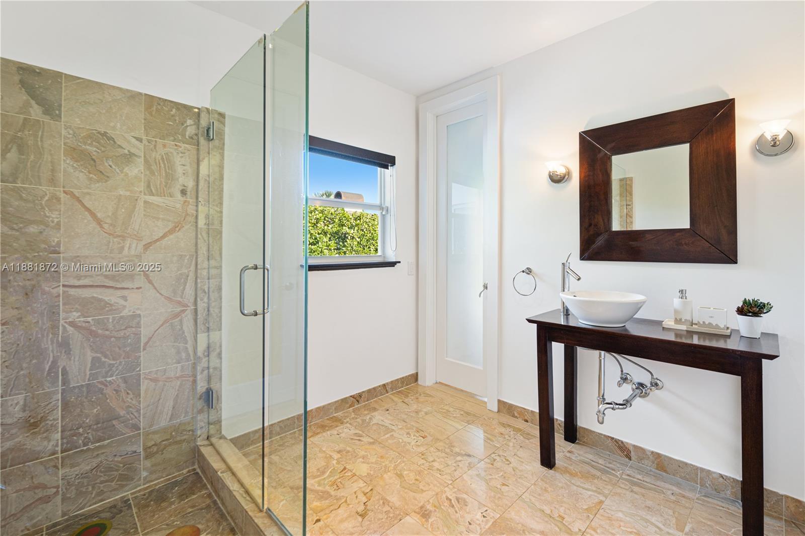 720 Lake Rd Miami, FL 33137