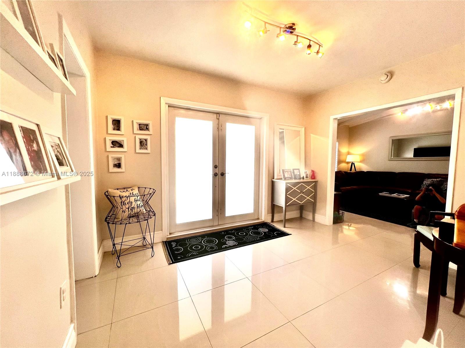 7500 SW 81st Ave Miami, FL 33143