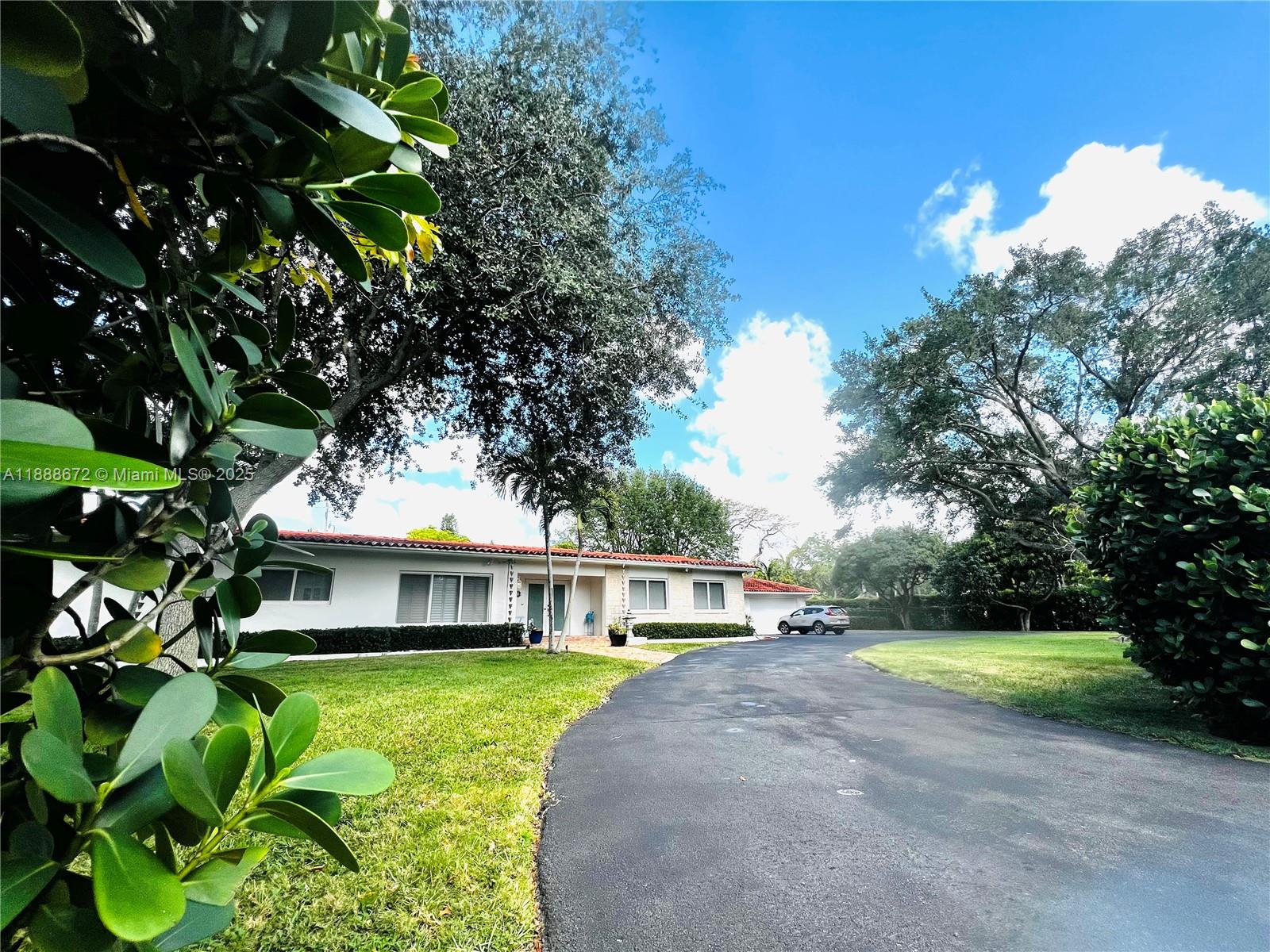 7500 SW 81st Ave Miami, FL 33143