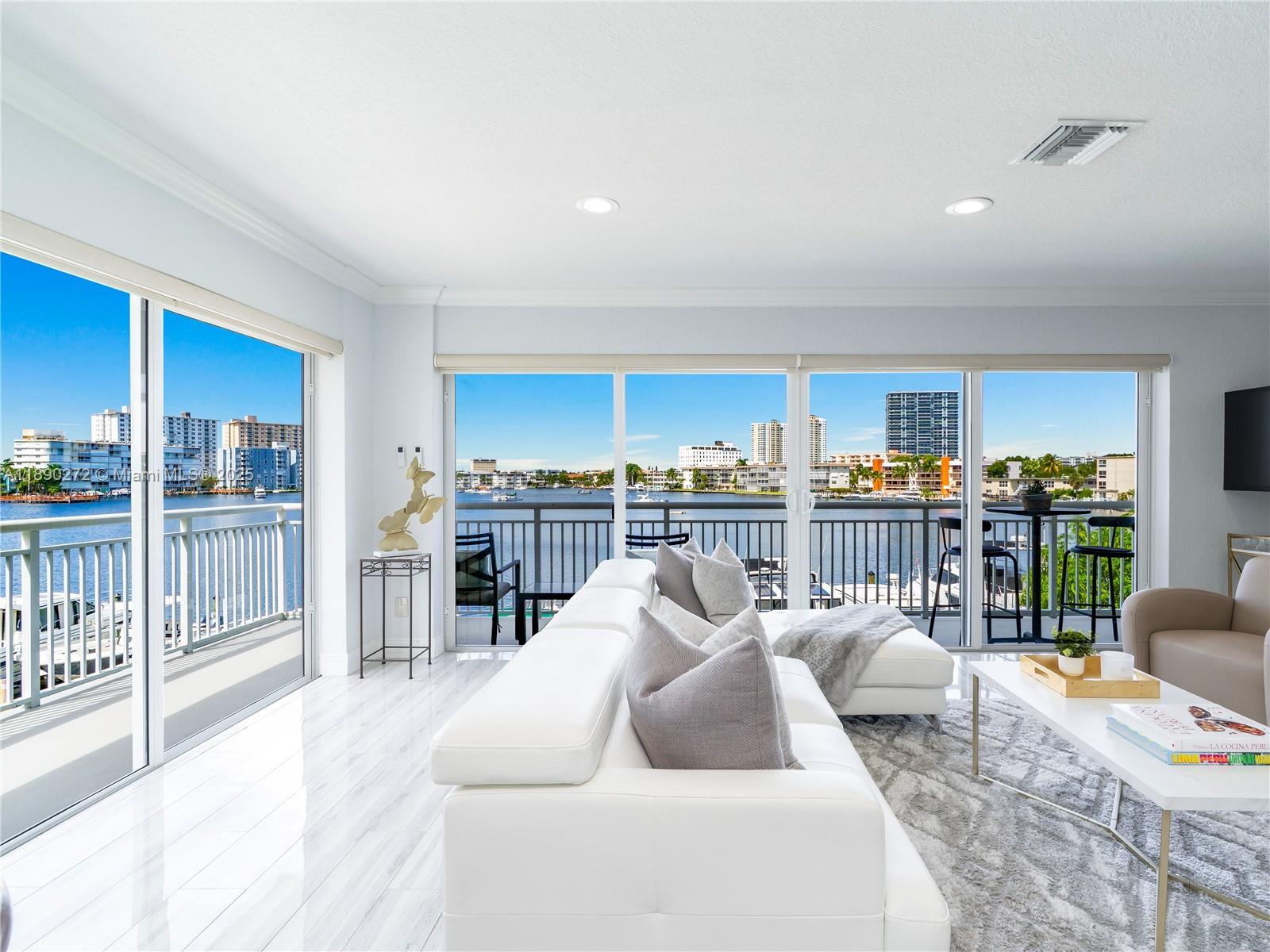 120 Golden Isles Dr #31B