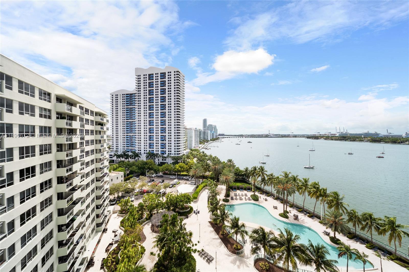 image Flamingo South Beach I Co1