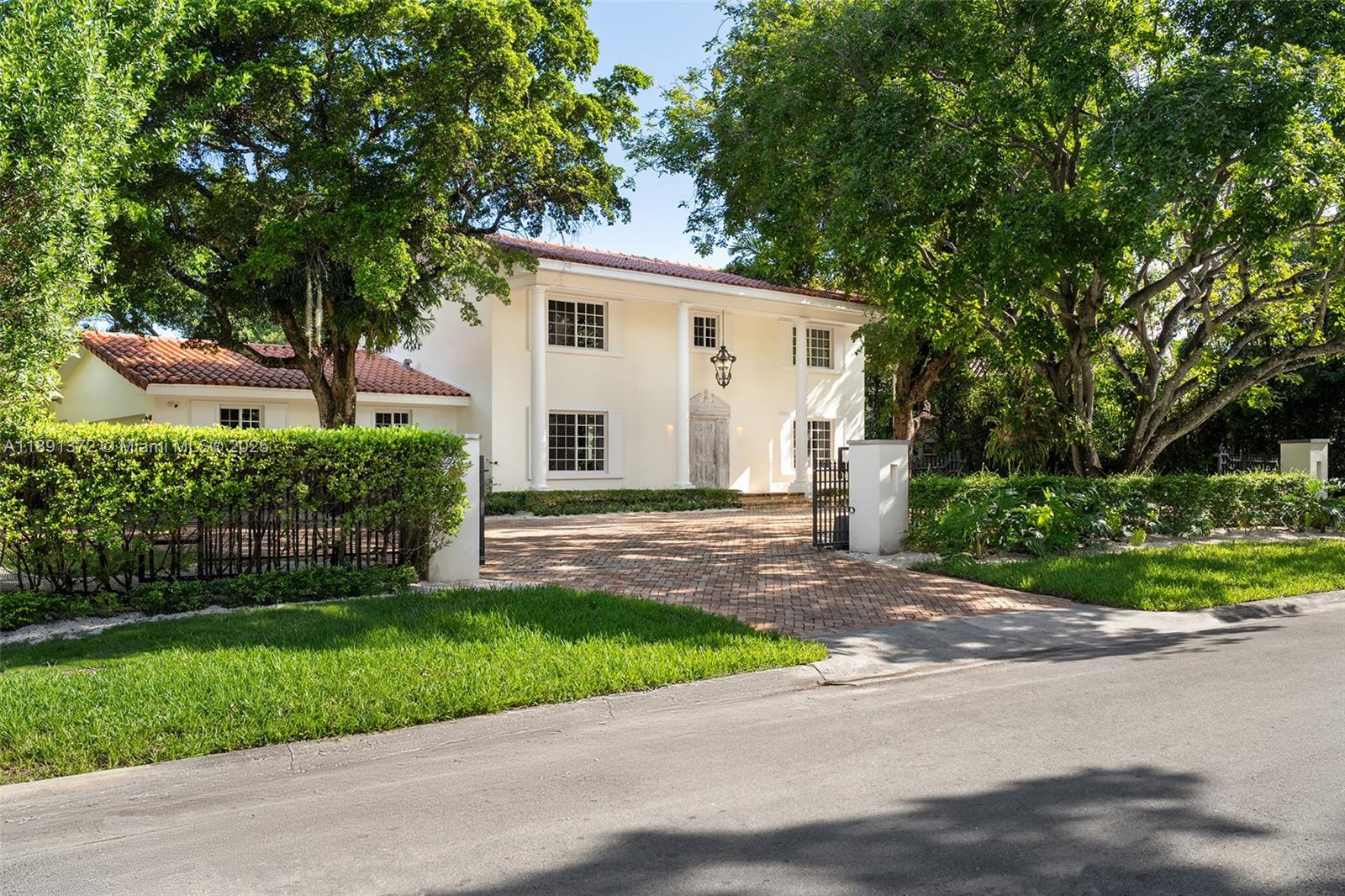 575 Bay Pt Rd Miami, FL 33137