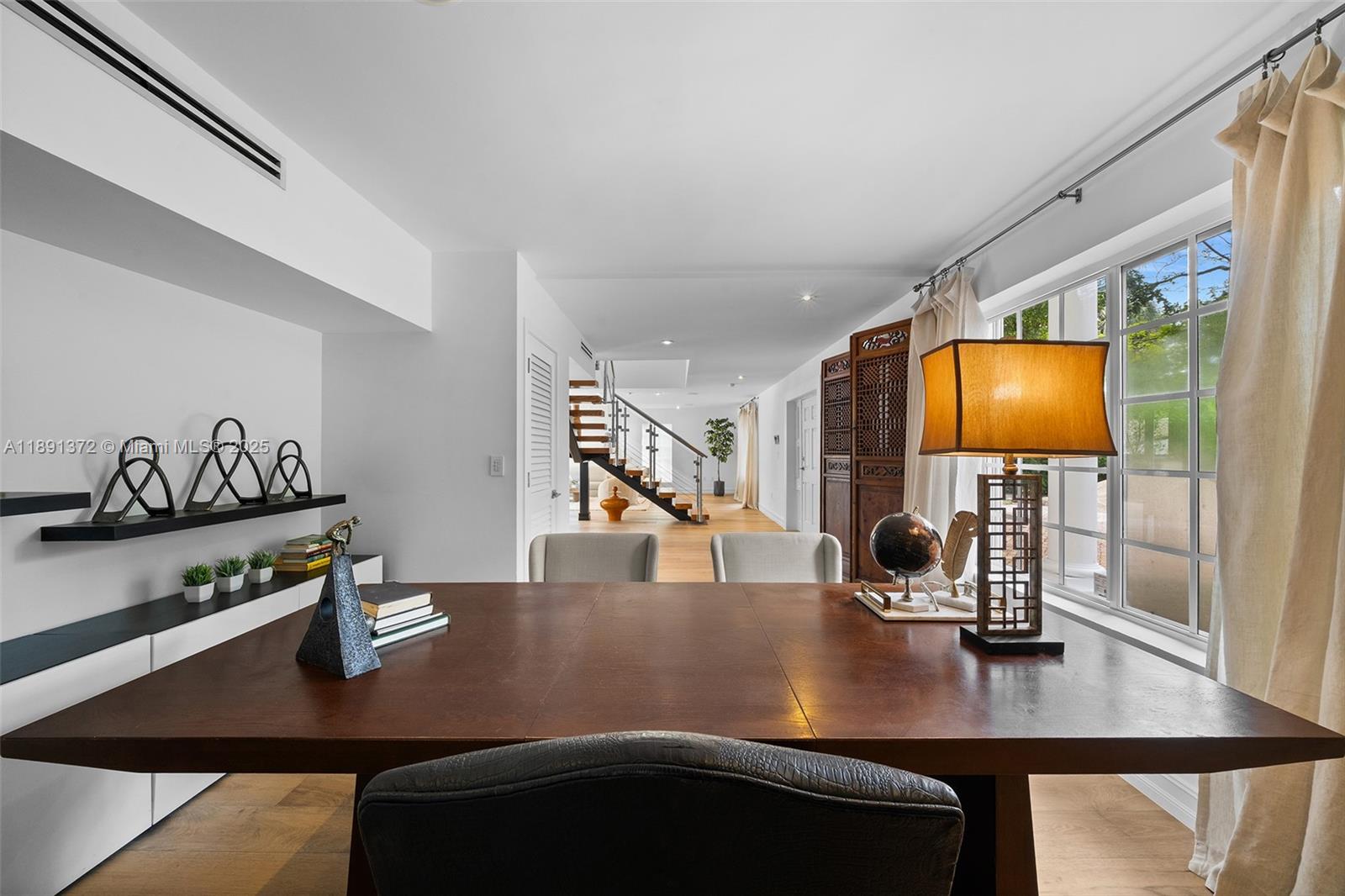 575 Bay Pt Rd Miami, FL 33137