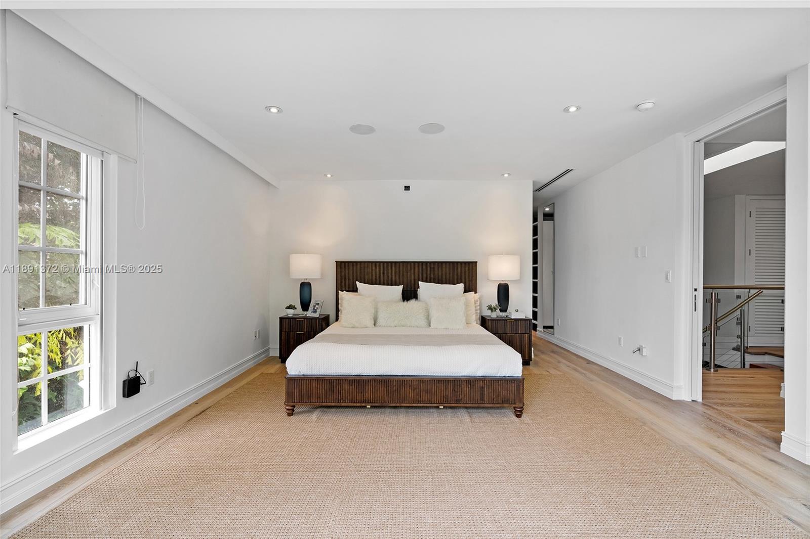 575 Bay Pt Rd Miami, FL 33137