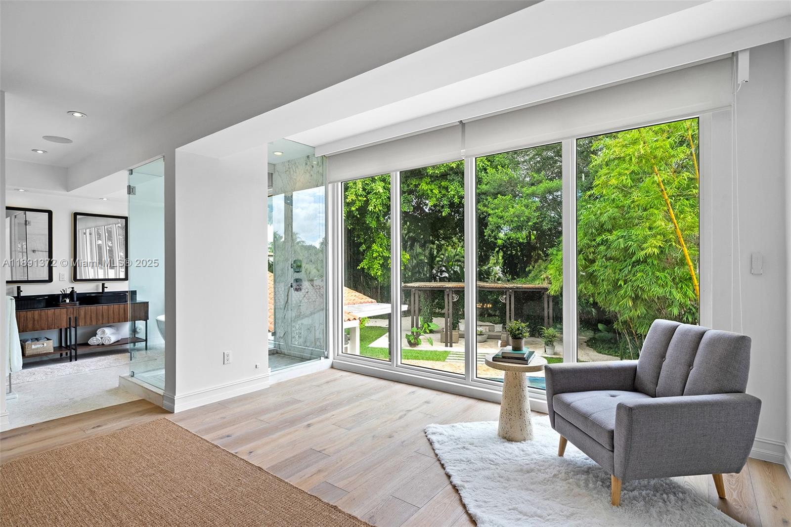 575 Bay Pt Rd Miami, FL 33137